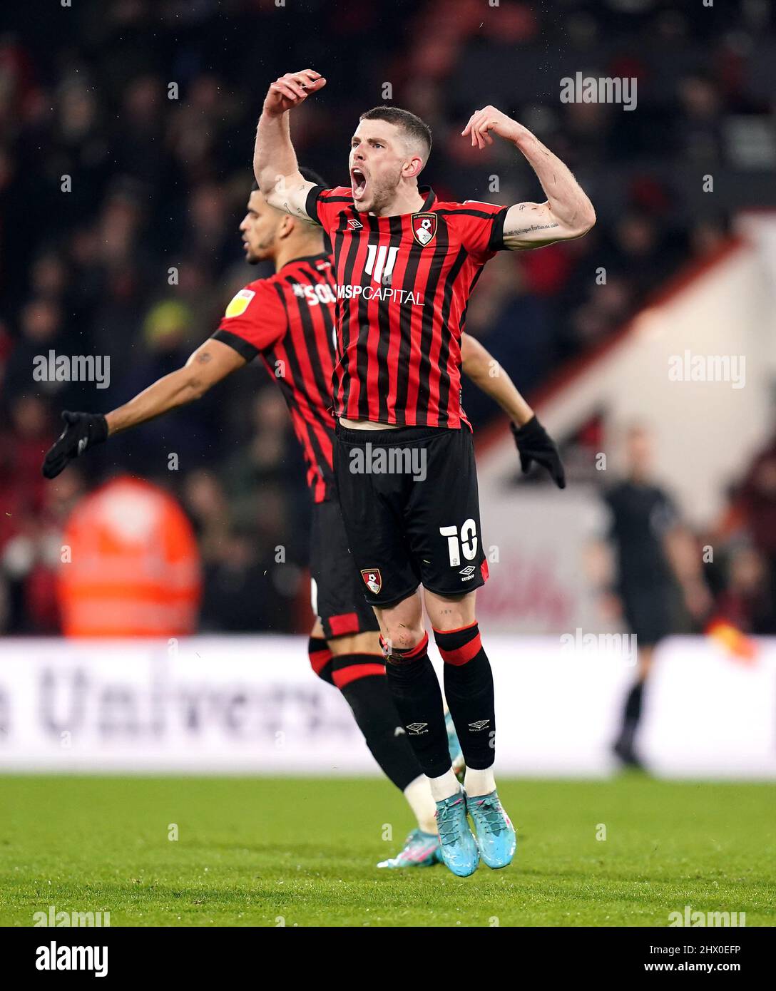 Ryan Christie, de Bournemouth, célèbre le premier but de son équipe lors du match du championnat Sky Bet au stade Vitality, à Bournemouth. Date de la photo: Mardi 8 mars 2022. Banque D'Images