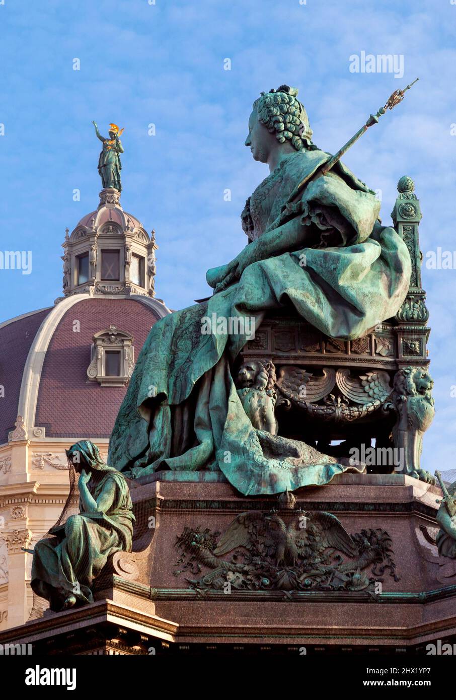 Monument de l'impératrice Maria Theresia en face du musée d'histoire de l'Art à Vienne Banque D'Images