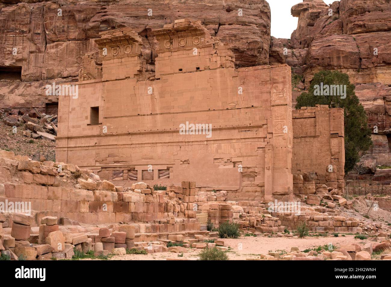 Petra, QSAR al-Bint. Patrimoine mondial de l'UNESCO, gouvernorat de Ma'an, Jordanie. Banque D'Images