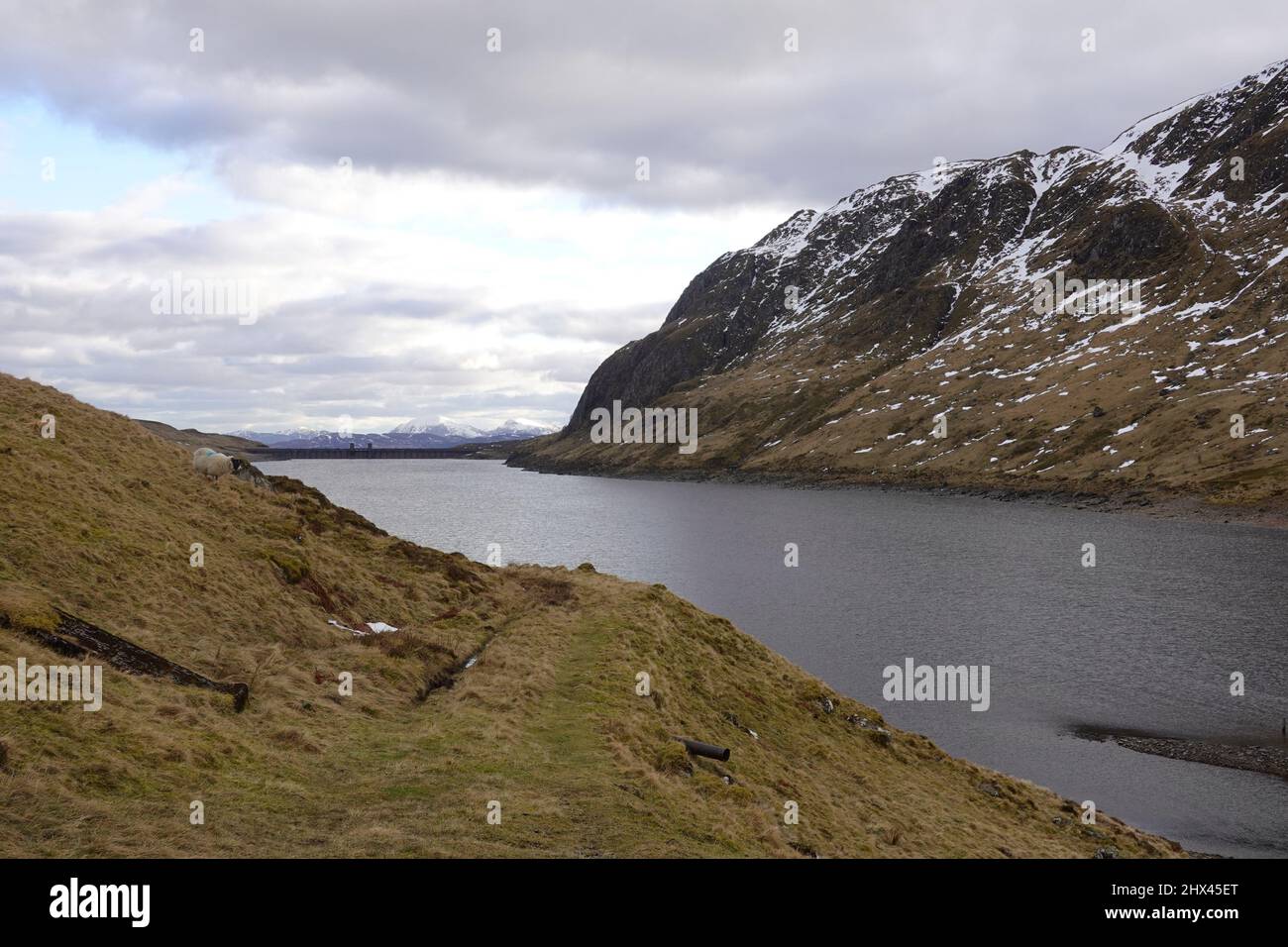 Lochan na Lairige. Barrage Ben Lawers, près de Killin, Scottish Highlands, Royaume-Uni Banque D'Images