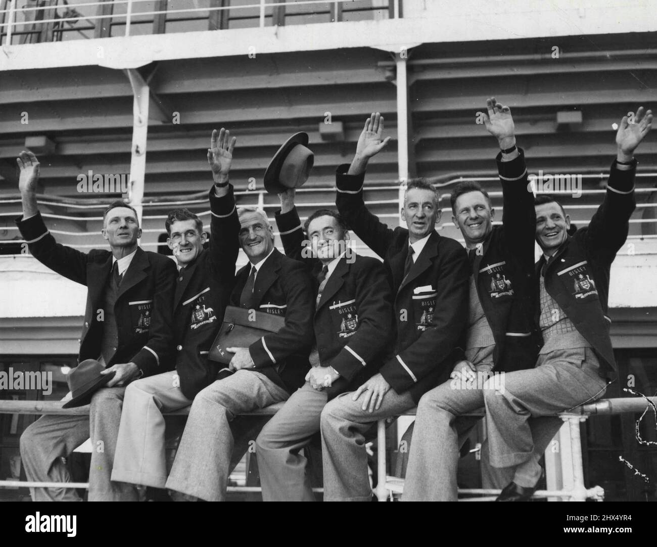 Les Jeux Olympiques et le tir à la carabine Bisley sont les objectifs de ces sportifs qui ont navigué aujourd'hui pour Londres dans l'Orion. 18 avril 1948. Banque D'Images