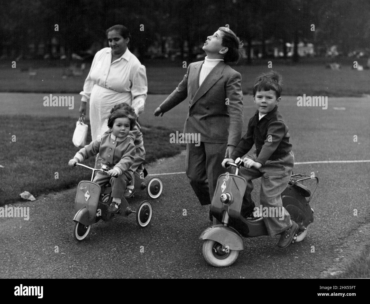 Roberto Rossellini. 15 octobre 1954. Banque D'Images Roberto Rossellini. 15 octobre 1954. Banque D'Images
