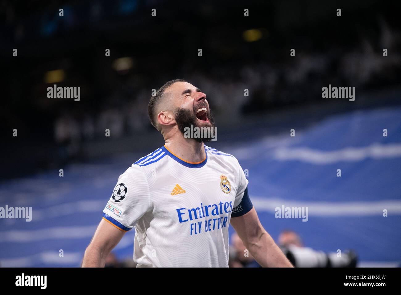 Stade Santiago Bernabeu. 9th mars 2022. Madrid; Espagne; Ligue des champions de l'UEFA; Round de 16; Real Madrid contre PSG Paris Saint Germain; Karim Benzema (Madrid) criant après avoir marquant le but 3rd du match qui a qualifié Madrid pour les quarts de finale de la Ligue des champions de l'UEFA 3-1 dans le crédit de 78th minutes: Action plus Sports/Alamy Live News Banque D'Images