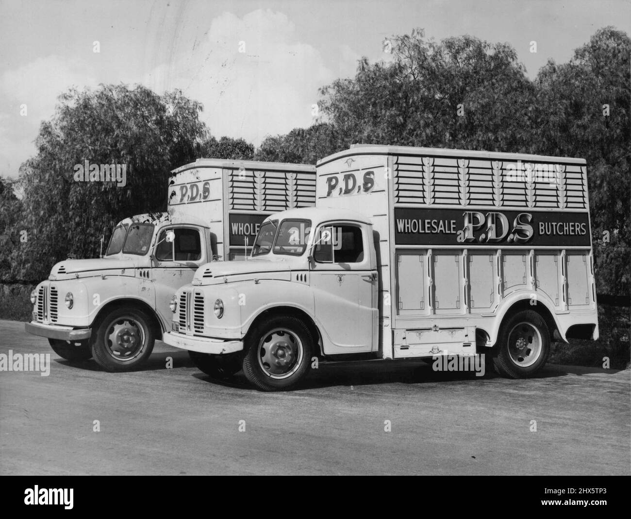 Bouchers et bouchers - métiers et commerçants (voir aussi: Industrie de la viande). 16 février 1955. Banque D'Images