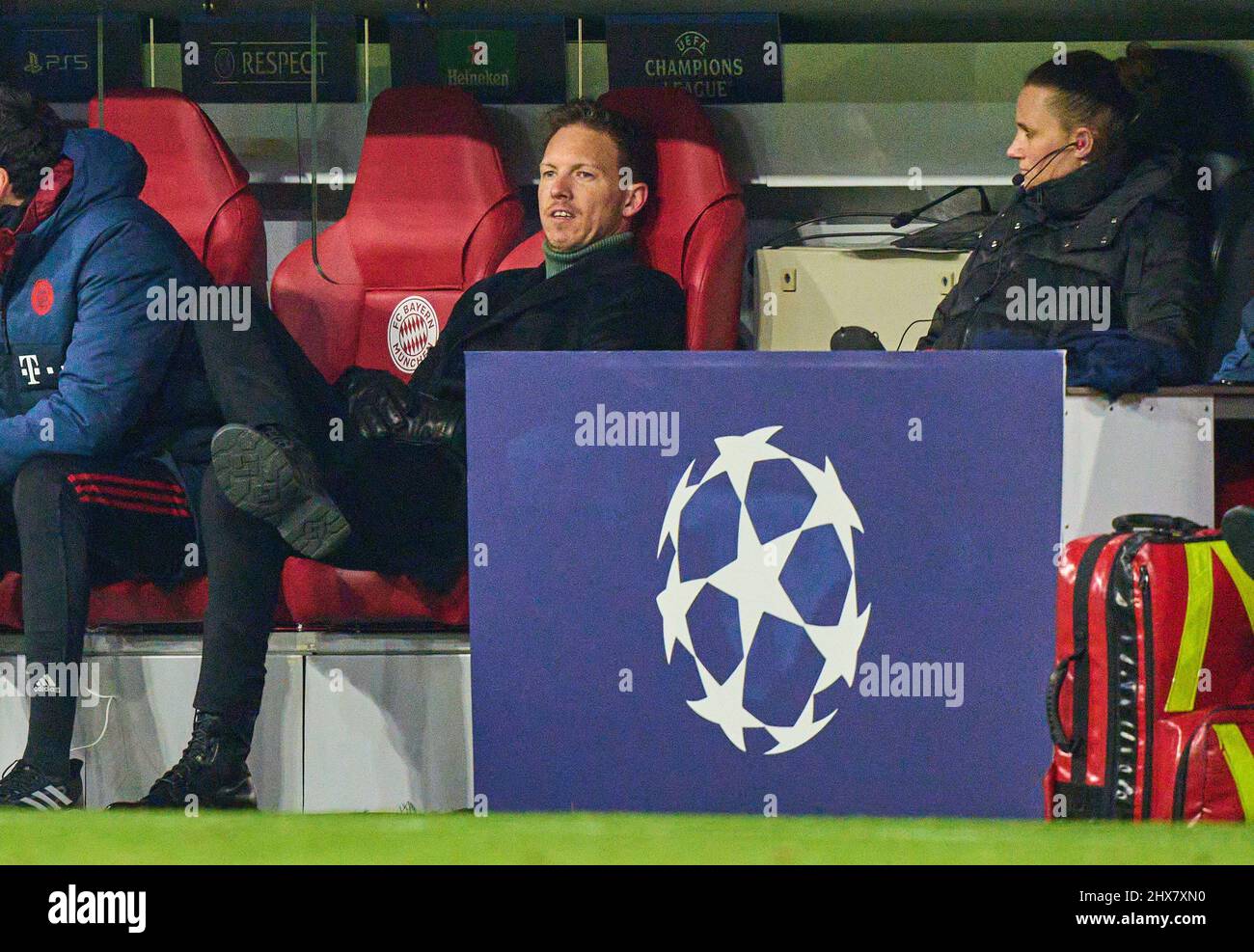 Entraîneur Julian Nagelsmann (FCB), chef d'équipe, entraîneur, Kathleen KRUEGER, TeamManager FCB dans le match FC BAYERN MUENCHEN - FC Red Bull SALZBURG 7-1 de football UEFA Champions League, ronde de 16 en saison 2021/2022 à Munich, 8 mars 2022. Achtelfinale, FCB, Red Bull, © Peter Schatz / Alamy Live News Banque D'Images