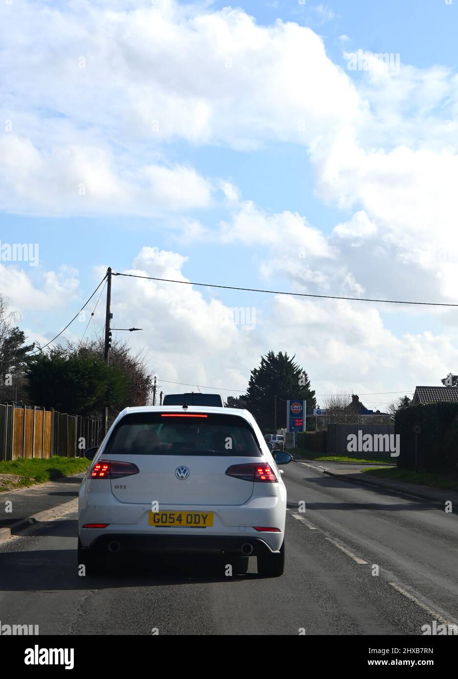 volkswagen gti dans un embouteillage Banque D'Images