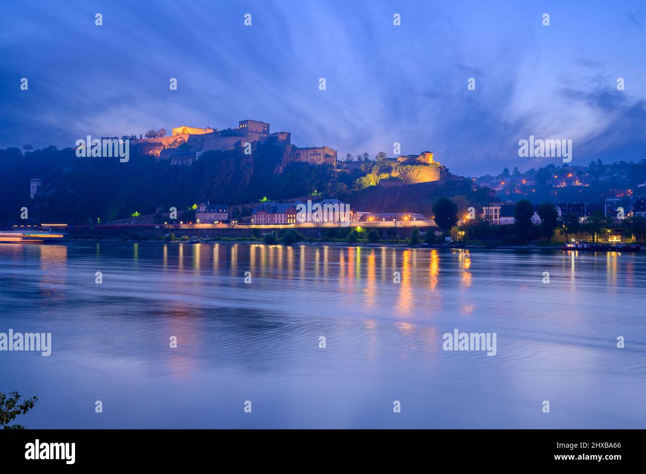 Vue panoramique de Koblenz et de la forteresse Ehrenbreitstein, Allemagne Banque D'Images