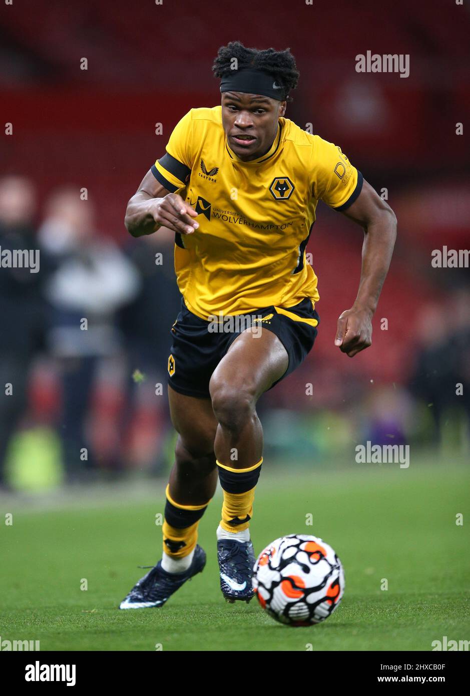 Dexter Lembikisa de Wolverhampton Wanderers lors du match semi-final de la coupe de la jeunesse FA à Old Trafford, Manchester. Date de la photo: Mercredi 9 mars 2022. Banque D'Images