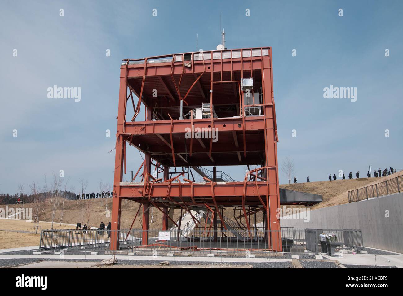 Minamisanriku, Japon. 11th mars 2022. Le cadre du bâtiment gouvernemental de la ville de Minamisanriku, endommagé par le tsunami, a été vu dans le parc commémoratif de rétablissement du tremblement de terre de la ville de Minamisanriku, dans la préfecture de Miyagi, au Japon, le vendredi 11 mars 2022. Photo par Keizo Mori/UPI crédit: UPI/Alay Live News Banque D'Images