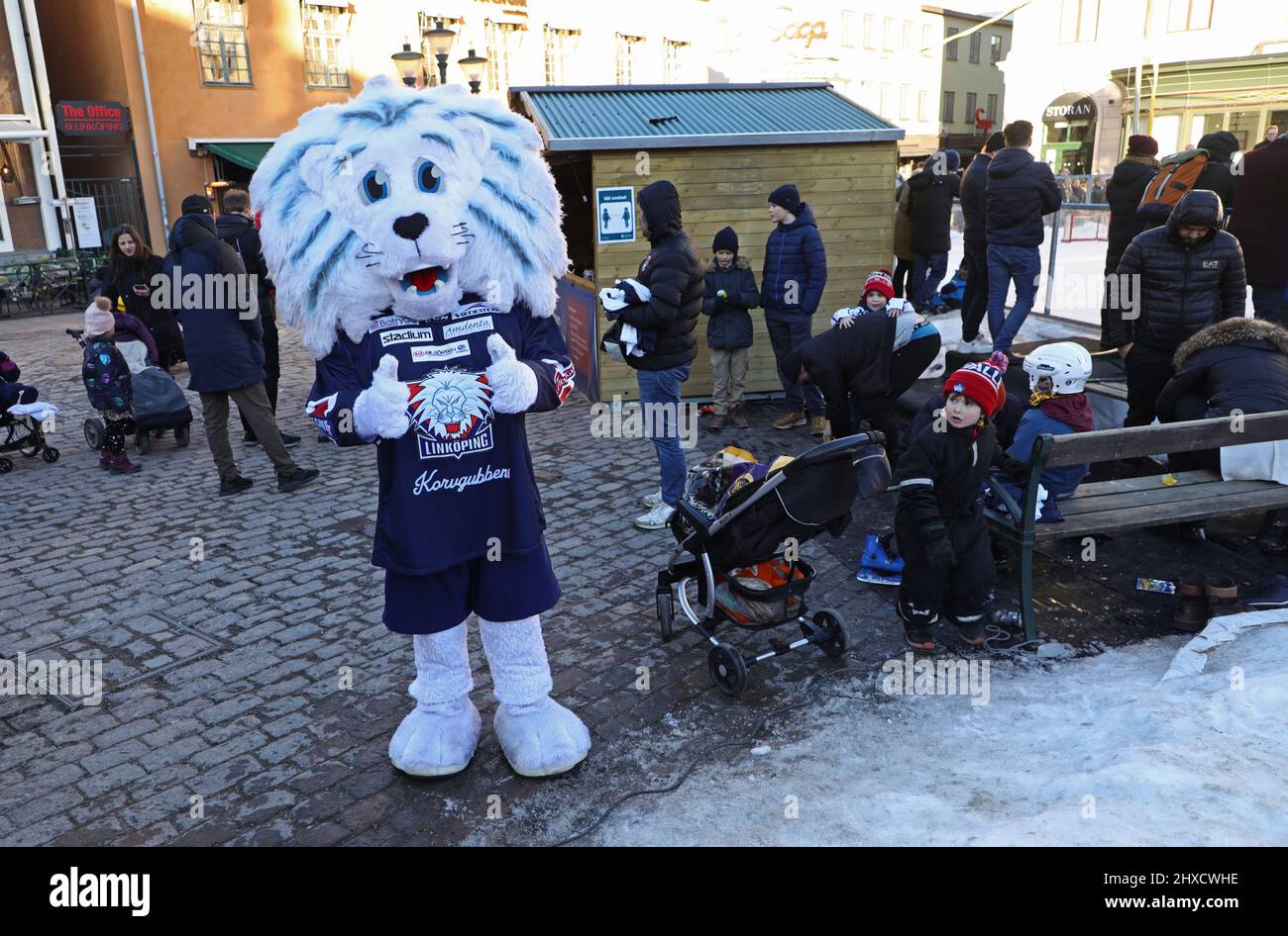 Événement de hockey avec des matchs sur la patinoire de Stora Torget, Linköping, Suède. Banque D'Images