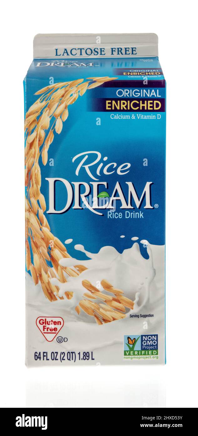 Winneconne, WI -6 Mars 2021: Un paquet de riz rêve plante de boisson de riz à base de lait sur un fond isolé Banque D'Images