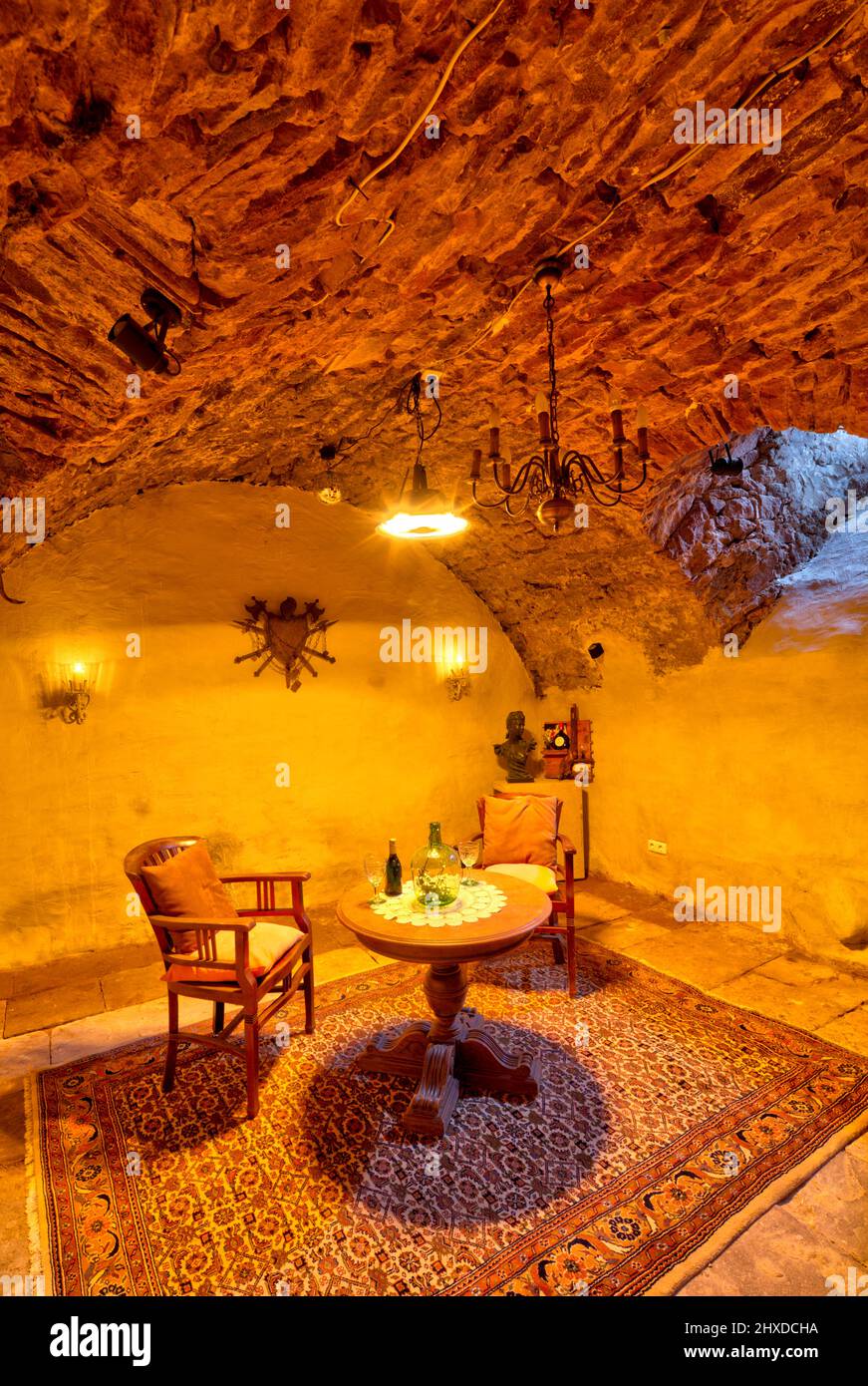 Reportage photo avec texte, Obere Gasse No 7, homestory, cave voûtée, concept d'éclairage, rénovation, Intérieur, Rothenfels, Spessart principal, Franconie, Bavière, Allemagne, Europe Banque D'Images