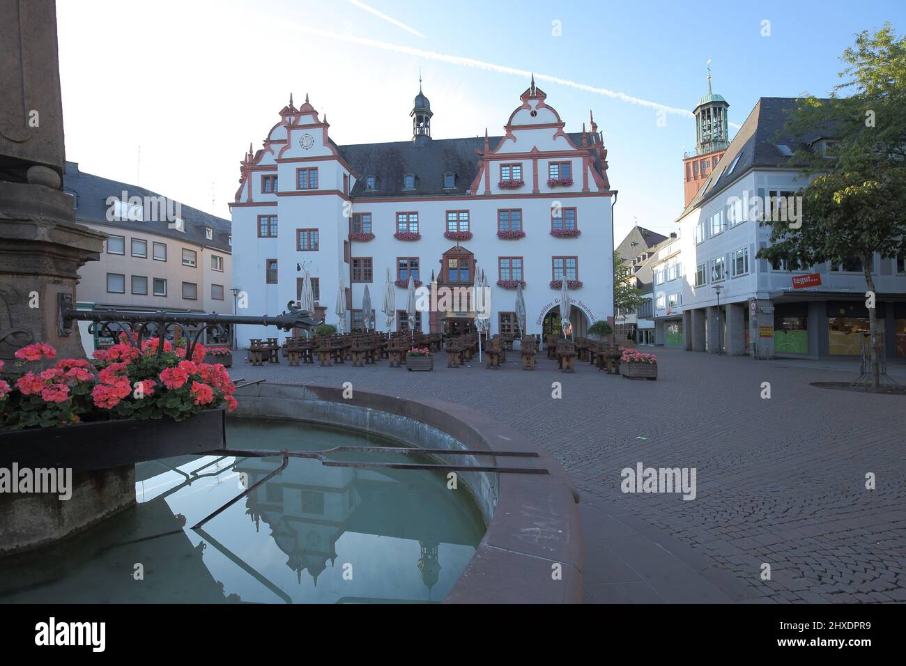 Ancien hôtel de ville sur la place du marché à Darmstadt, Hesse, Allemagne Banque D'Images
