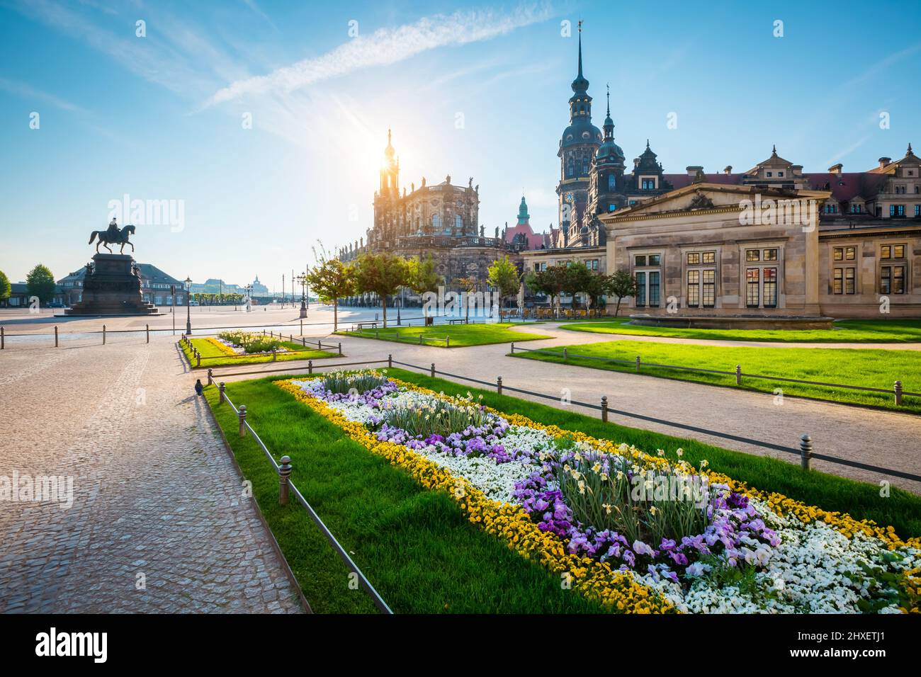 Vue sur les maisons anciennes de la vieille ville. Scène historique. Lieu résidence rois de Saxe Château de Dresde (Residenzschloss ou Schloss), Katholi Banque D'Images