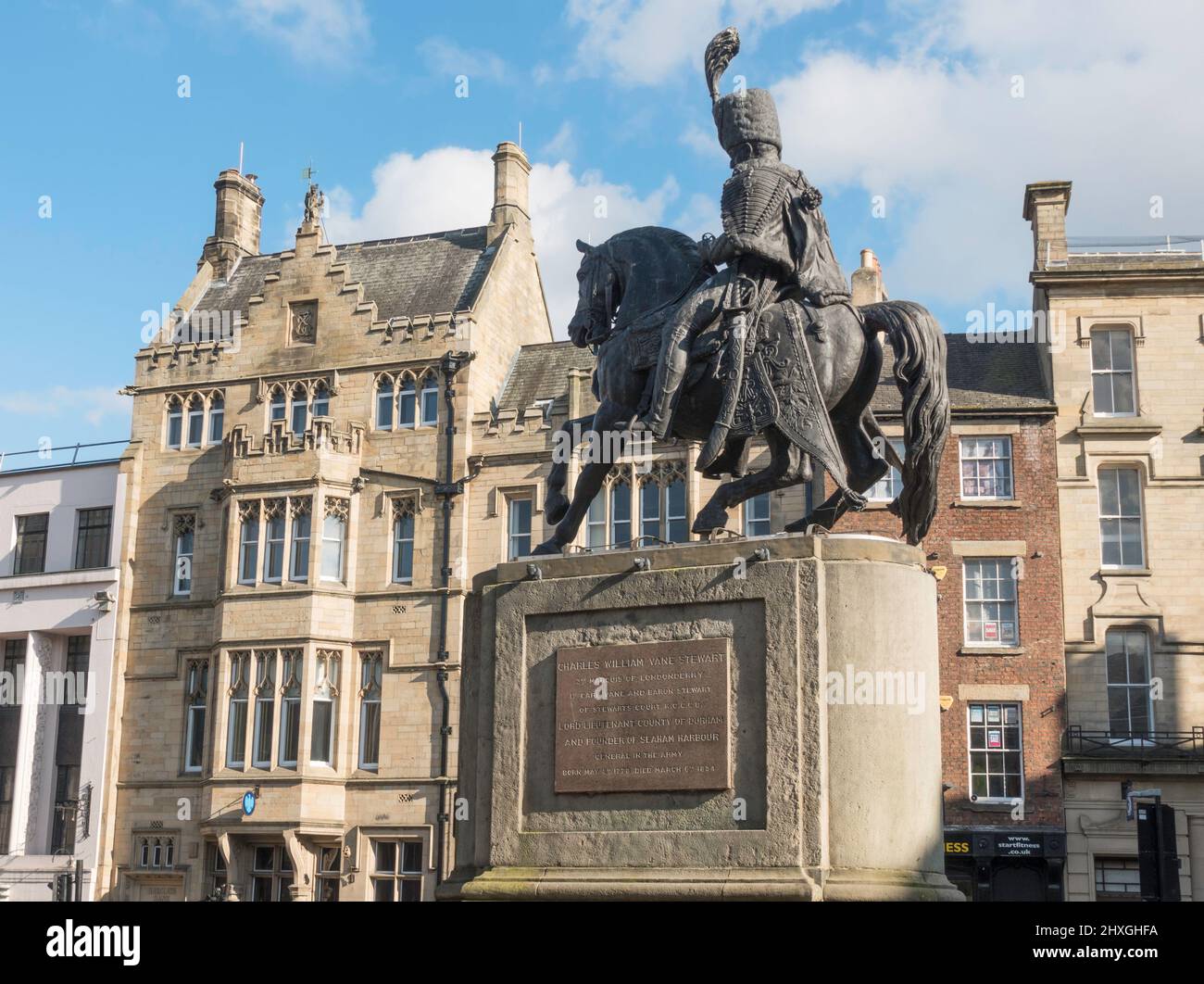 Statue équestre du 3e marquis de Londonderry, Charles William Vane Stewart, sur la place du marché, Durham City, Angleterre, Royaume-Uni Banque D'Images