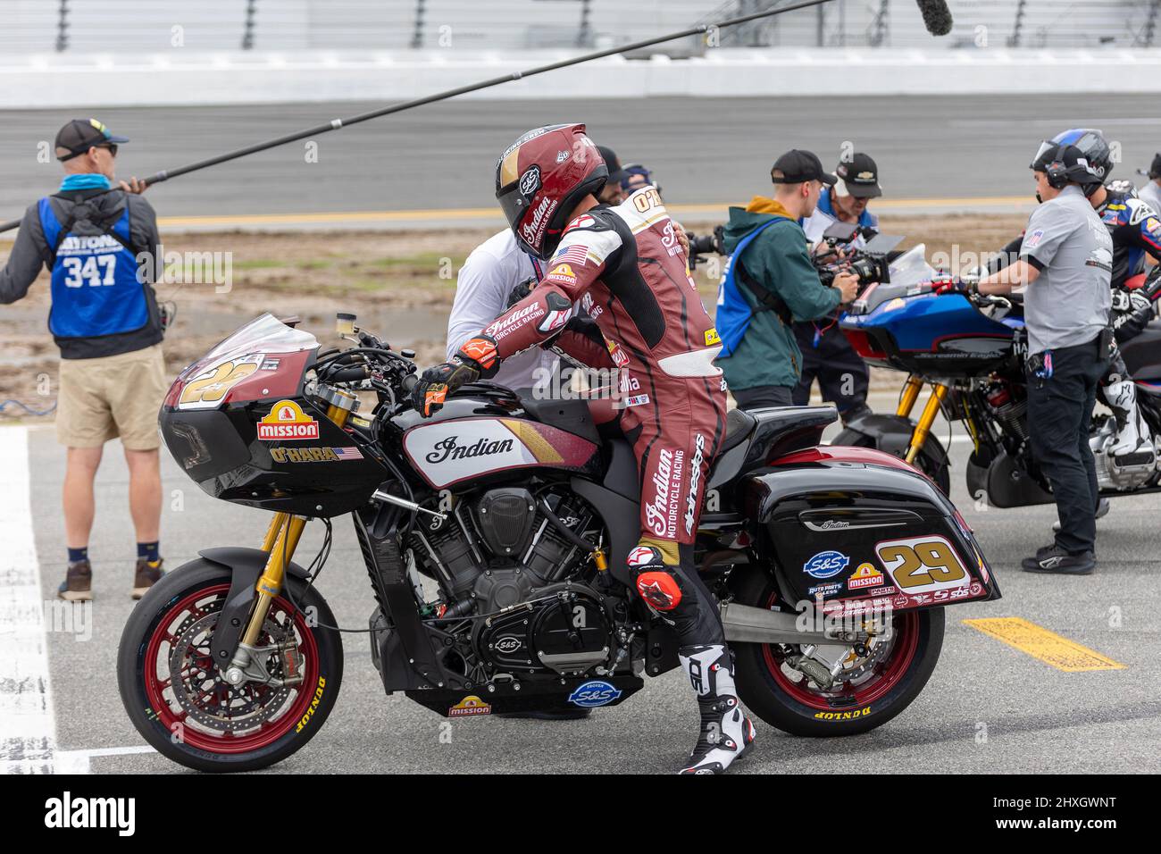 Daytona Beach, Floride, États-Unis. 12th mars 2022. 29 Tyler O'Hara traverse la piste pendant la Mission King of the Baggers au circuit international de Daytona Beach, en Floride. 2022, MotoAmerica, stade de l'AMA Superbike et de la série de courses automobiles sur route la plus importante d'Amérique du Nord. Credit: Yaroslav Sabitov/Oui Market Media/Alamy Live News Banque D'Images