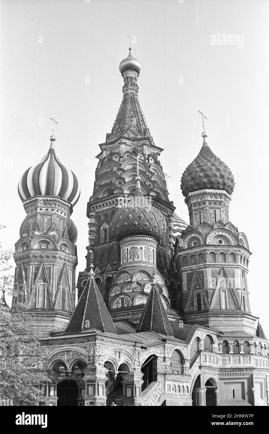La Cathédrale de Vasily le Bienheureux, communément connue sous le nom de Cathédrale Saint-Basile, sur la place Rouge à Moscou, en Russie, le 17th octobre 1976 Banque D'Images
