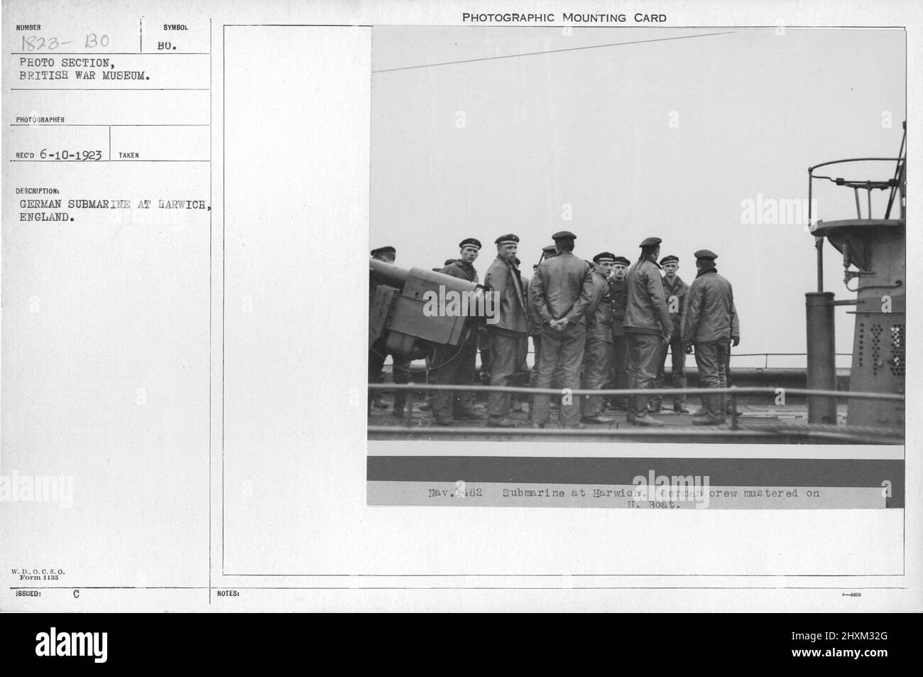 Sous-marin allemand à Harwich, Angleterre. Collection de photographies de la première Guerre mondiale, 1914-1918 qui décrivent les activités militaires des forces armées et du personnel britanniques et d'autres nations pendant la première Guerre mondiale Banque D'Images