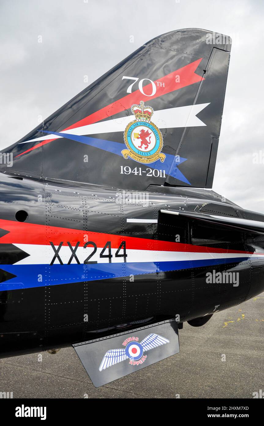 RAF exposition solo BAE Hawk avion de Juliette Fleming, pilote d'exposition solo en 2011. Première femme pilote d'exposition solo de la Royal Air Force. anniversaire de 70th Banque D'Images