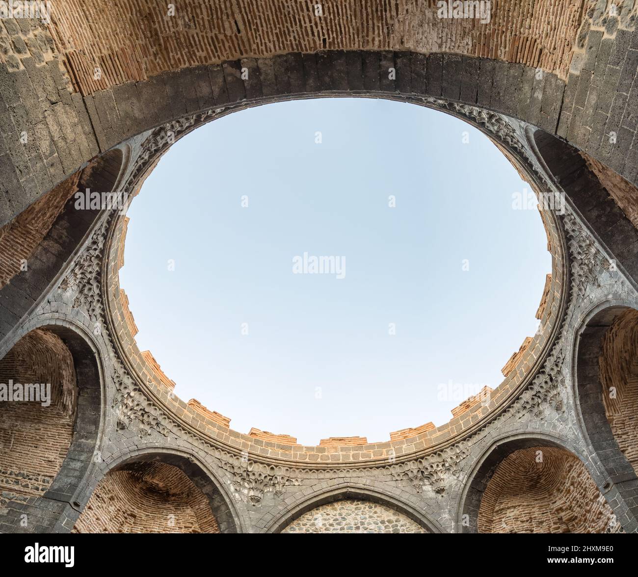 Ruines de l'église Saint George à Diyarbakir, Turquie Banque D'Images