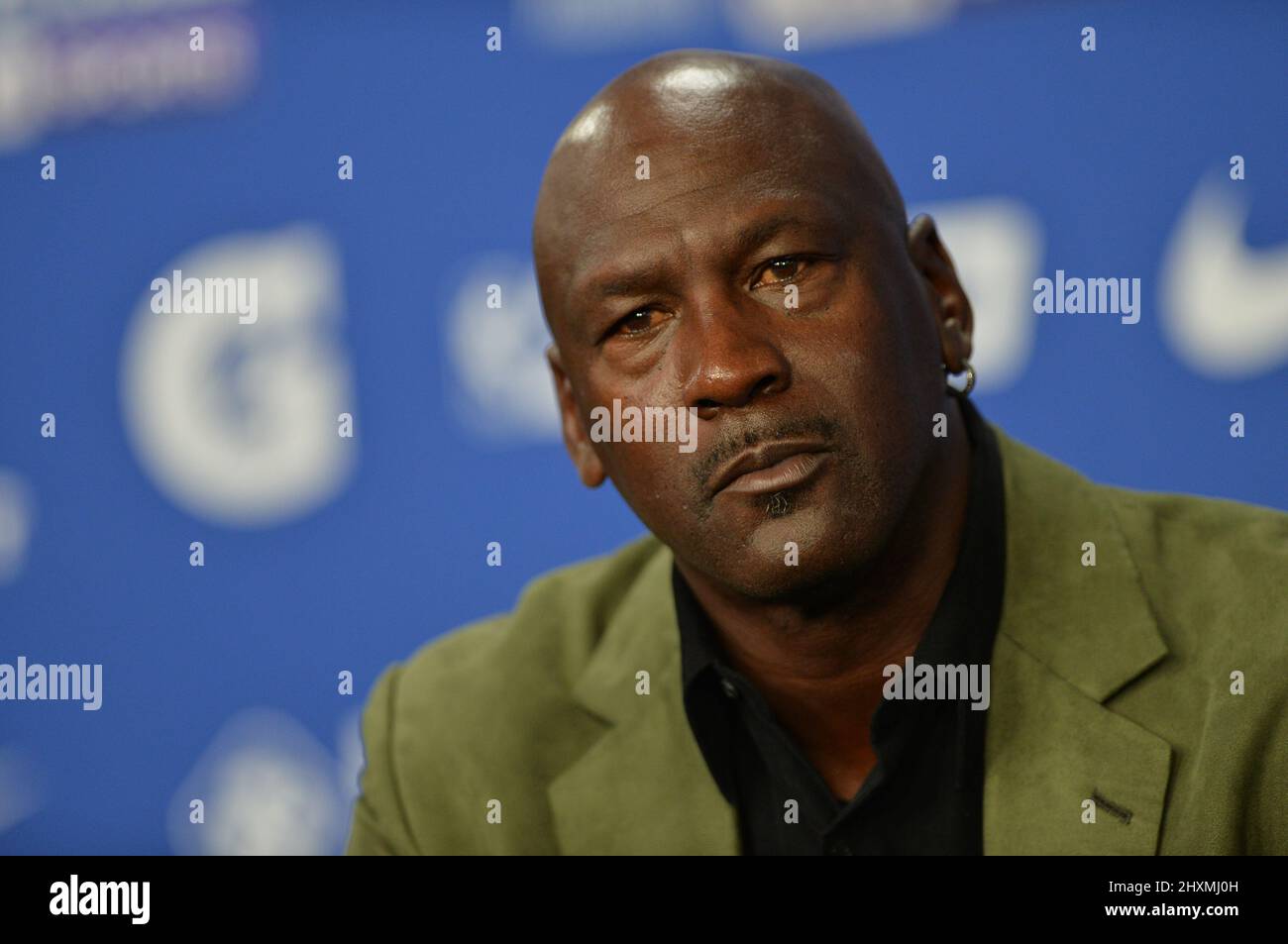 Michael Jordan assiste à une conférence de presse Banque D'Images