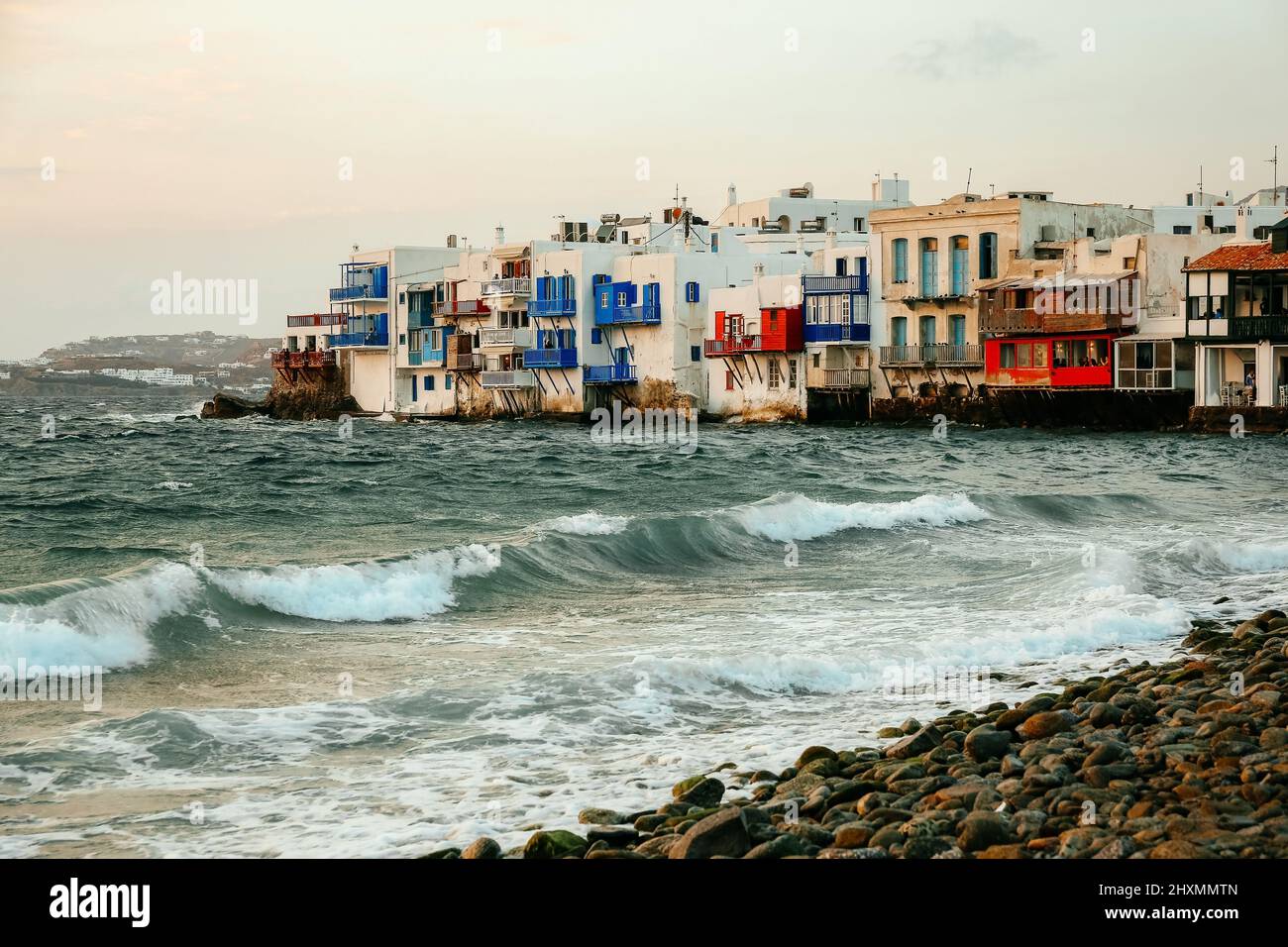 La petite Venise de l'île de Mykonos au coucher du soleil, Grèce Banque D'Images