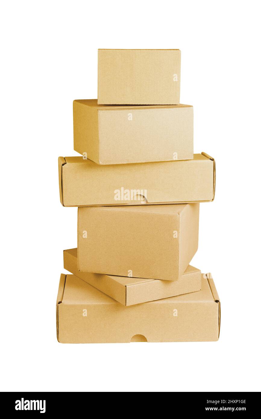 Pile de boîtes en carton sur fond blanc Banque D'Images