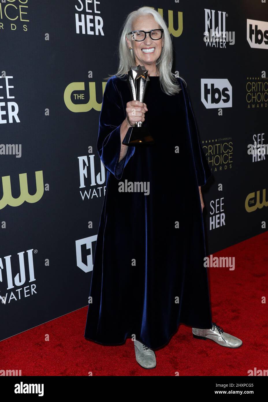 CENTURY CITY, LOS ANGELES, CALIFORNIE, ÉTATS-UNIS - MARS 13 : Jane Campion décerne le prix du meilleur directeur pour « la puissance du chien » dans la salle de presse lors des prix du choix des critiques annuels 27th qui se sont tenus à l'hôtel Fairmont Century Plaza le 13 mars 2022 à Century City, Los Angeles, Californie, États-Unis. (Photo de Xavier Collin/image Press Agency/Sipa USA) Banque D'Images