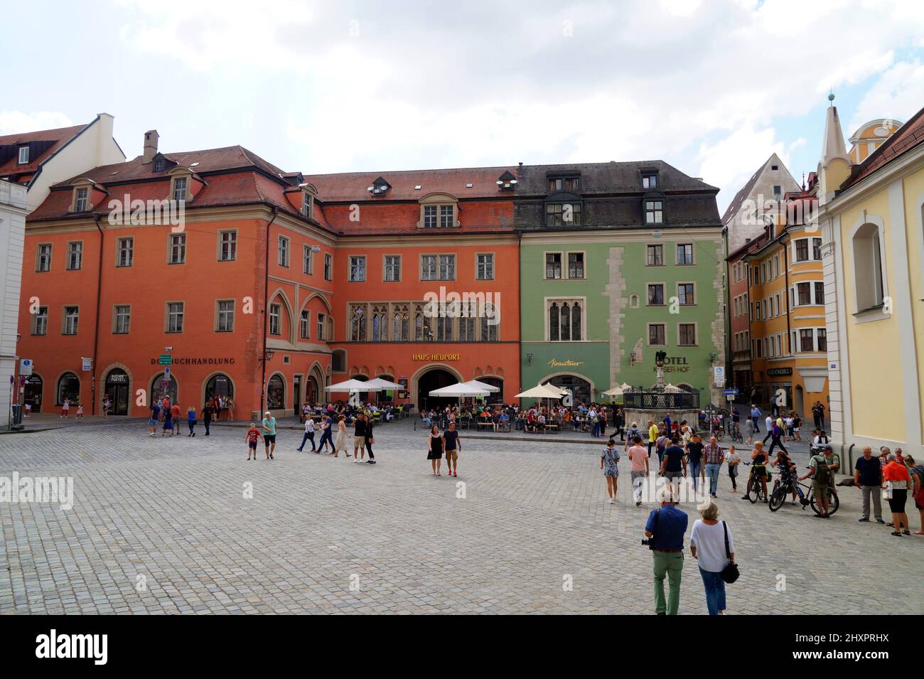 La ville médiévale de Ratisbonne située au point le plus septentrional du Danube, à l’est de la Bavière, en Allemagne Banque D'Images