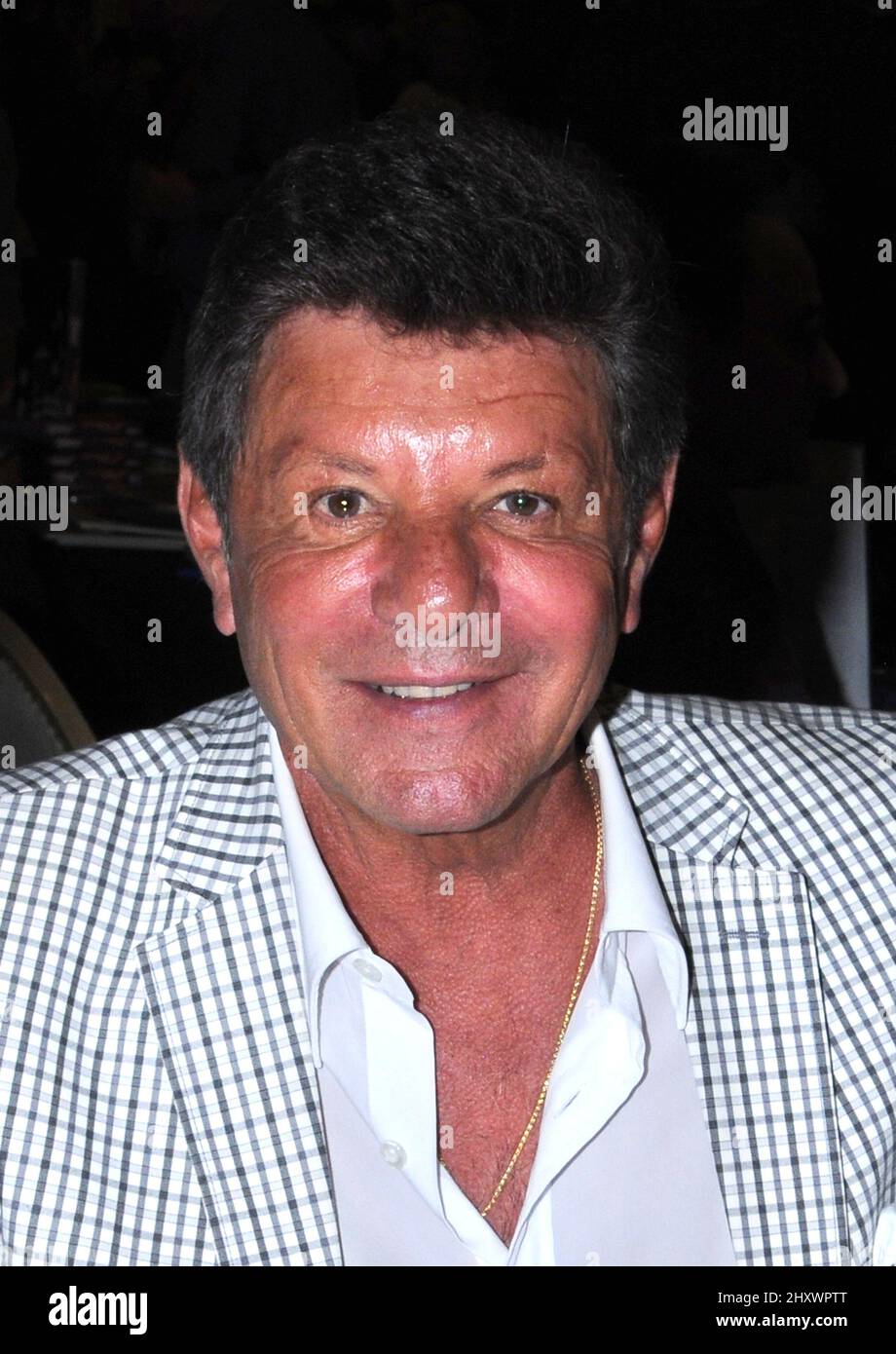 Frankie Avalon lors du Hollywood Show, automne 2011, qui s'est tenu au Burbank Airport Marriott Hotel & Convention Center, Californie Banque D'Images