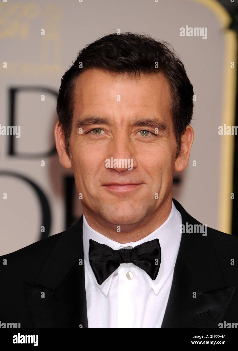 Clive Owen lors de la cérémonie annuelle des Golden Globe Awards 69th, qui s'est tenue à l'hôtel Beverly Hilton de Los Angeles, en Californie, le 15 janvier 2011. Banque D'Images