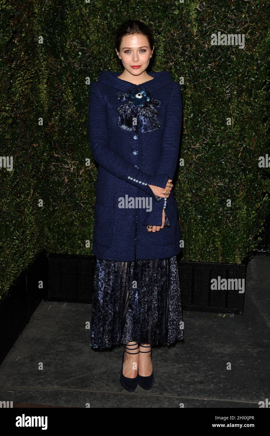 Elizabeth Olsen assistant au dîner avant-Oscar de Chanel au restaurant Madeo à Los Angeles, Etats-Unis. Banque D'Images