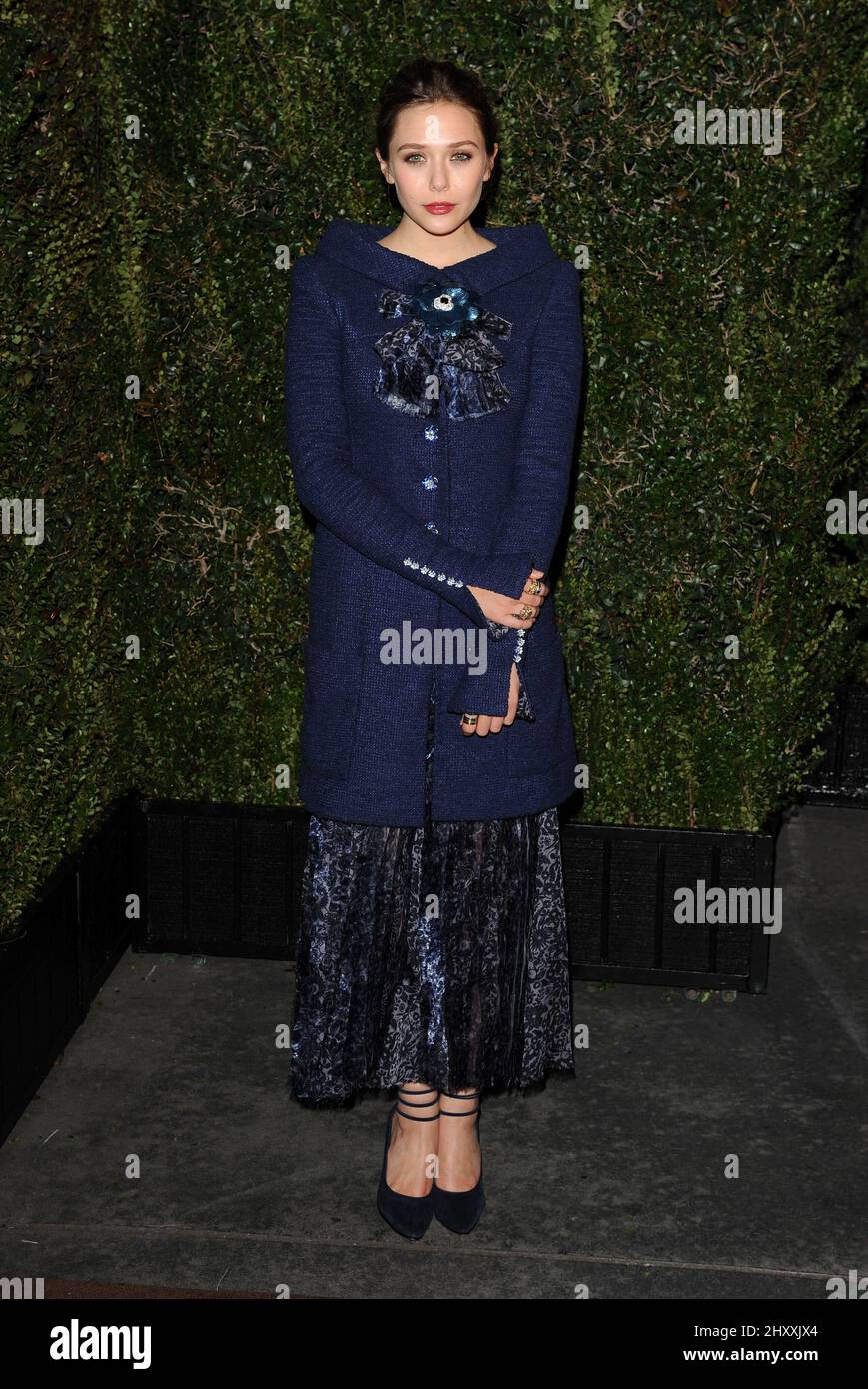 Elizabeth Olsen assistant au dîner avant-Oscar de Chanel au restaurant Madeo à Los Angeles, Etats-Unis. Banque D'Images
