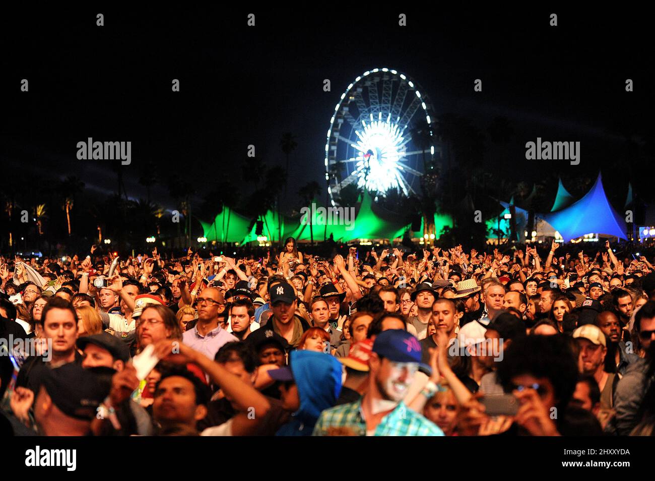 L'atmosphère générale se produit lors du Coachella Valley Music & Arts Festival 2012, Californie Banque D'Images