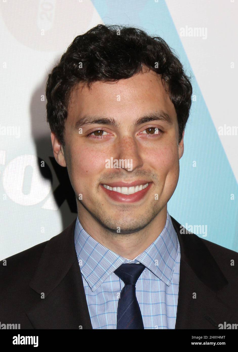 John Francis Daley assiste à la présentation préalable DE FOX 2012 qui s'est tenue à Wollman Rink, à Central Park. Banque D'Images