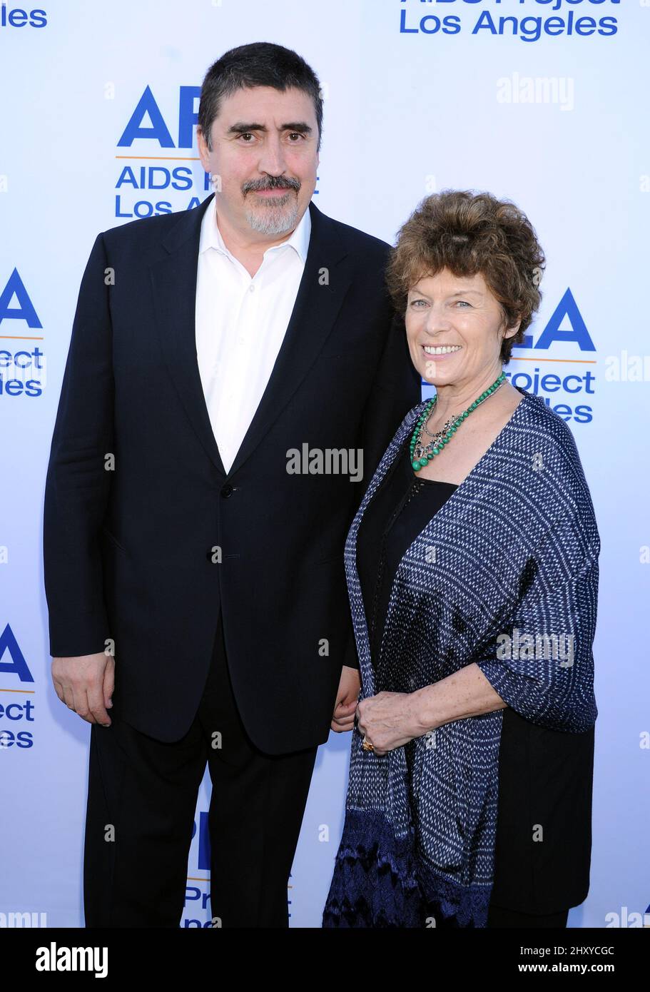 Alfred Molina et sa femme Jill Gascoine assistent à la collecte de fonds annuelle 3rd du projet artistique qui s'est tenue à Bonhams & Butterfields, Los Angeles. Banque D'Images