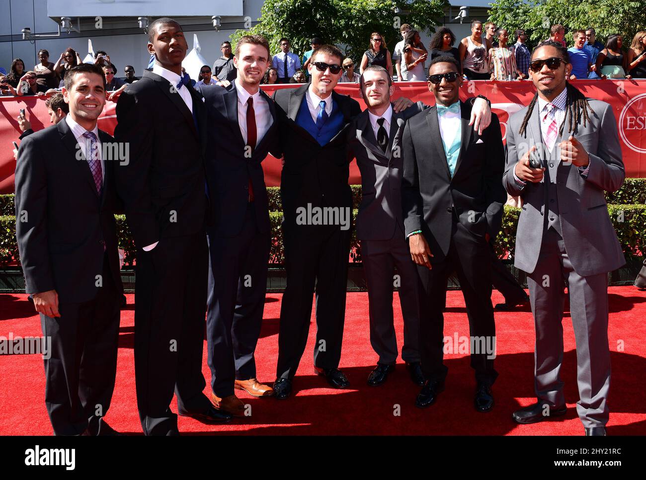 L'équipe de basket-ball des Florida Gulf Coast Eagles pour hommes arrive pour les EPPY Awards 2013 qui se tiennent au Nokia Theatre L.A. En direct Banque D'Images