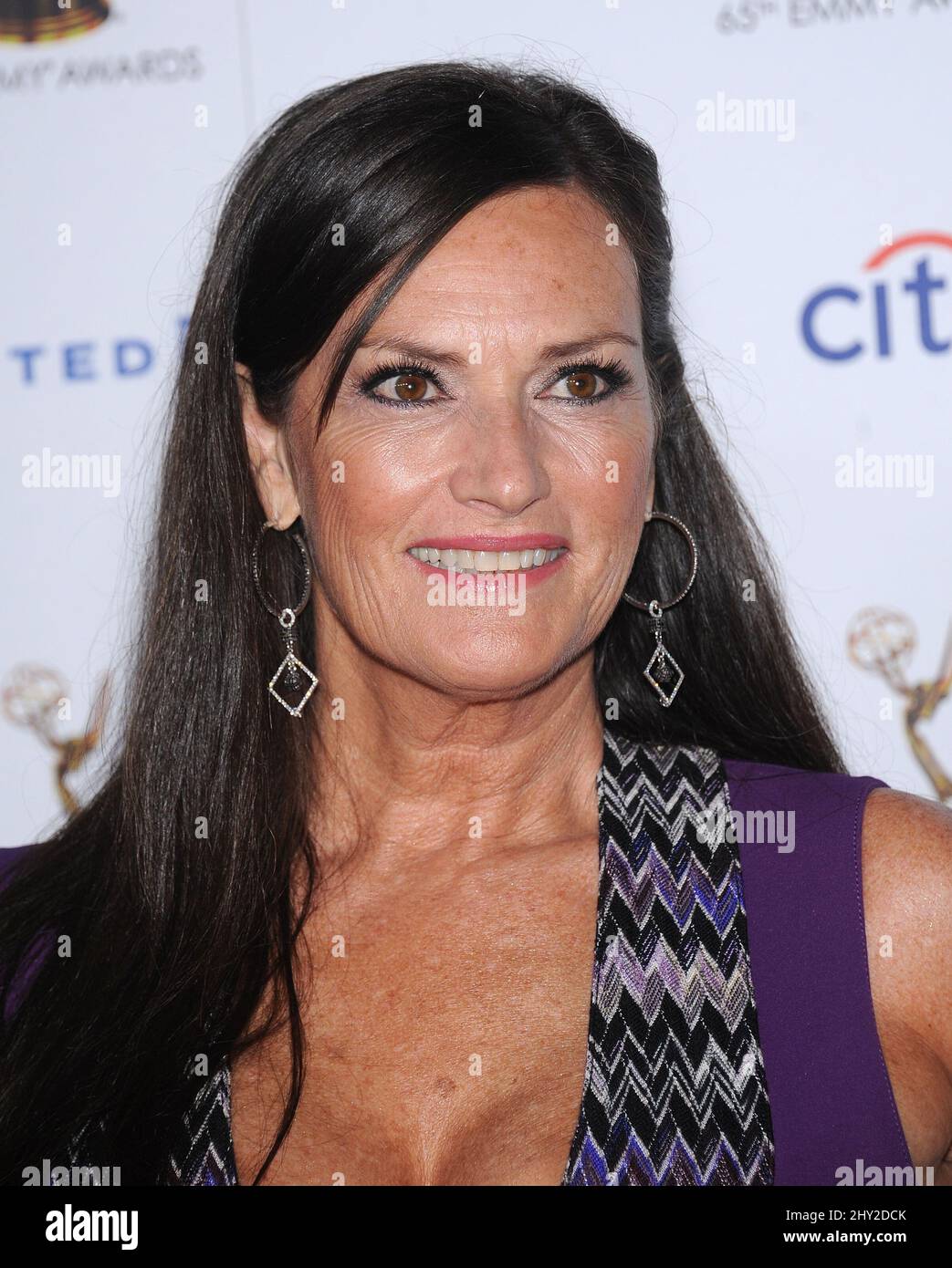 Chelsea Field participe à la réception des candidats aux Emmy Awards 65th au Pacific Design Center de West Hollywood, Californie. Banque D'Images