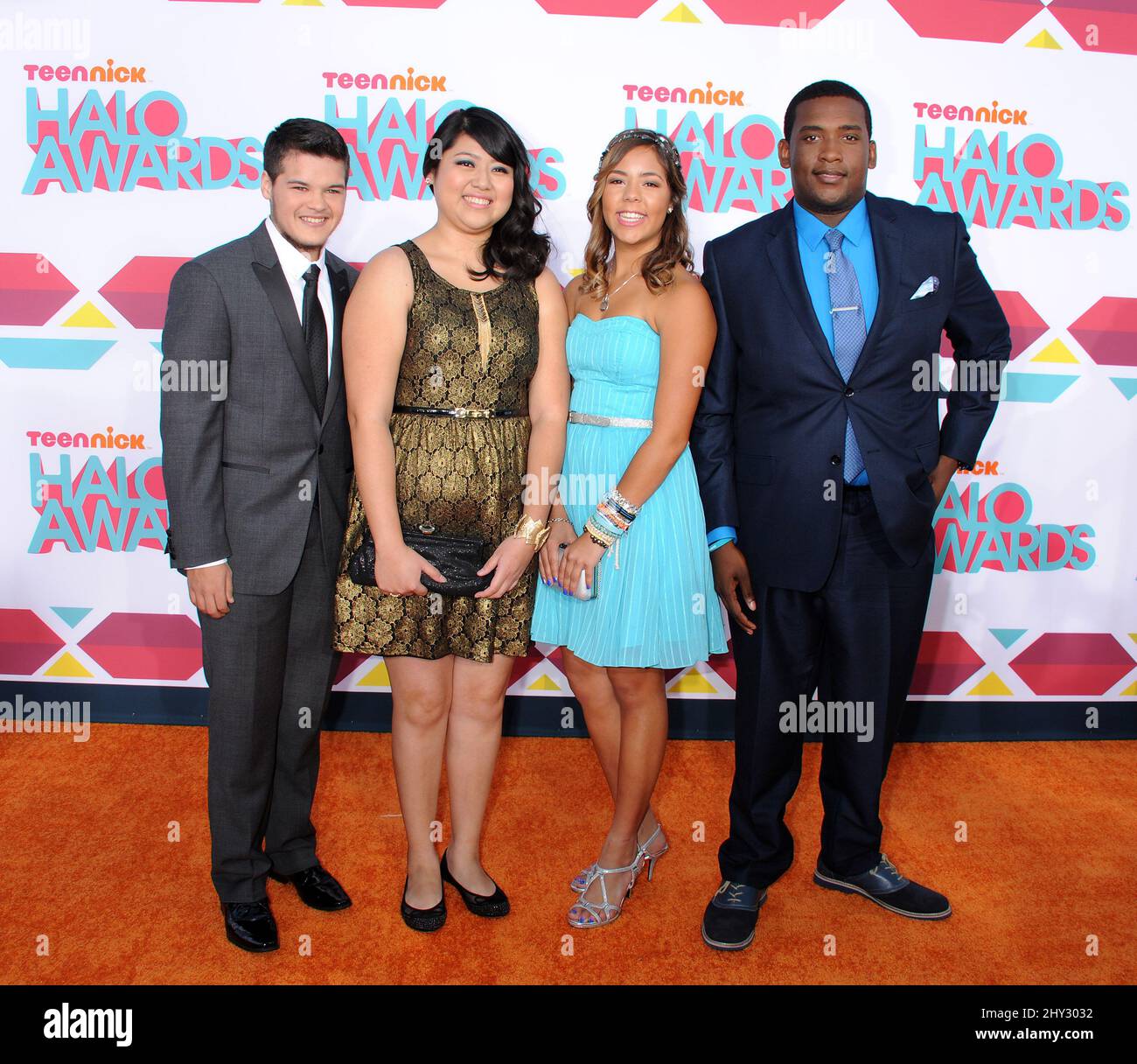 Zachary Kerr, Miranda Fuentes, Rocio Oretga et Denzel Thompson ont assisté aux TeenNick HALO Awards qui se sont tenus au Hollywood Palladium à Los Angeles, en Californie. Banque D'Images