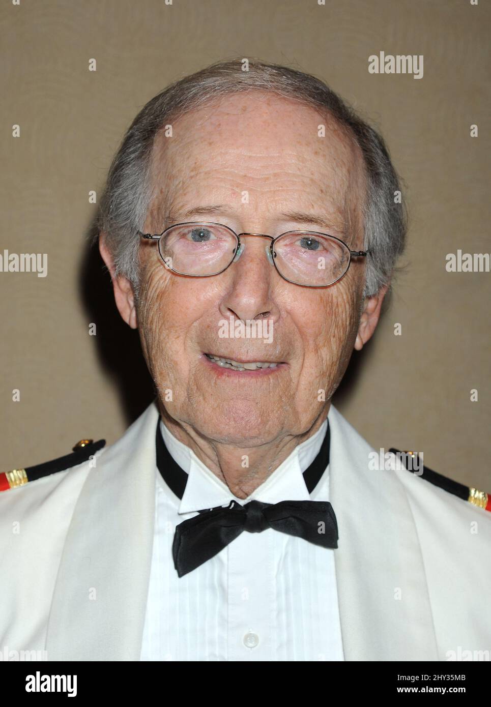 Bernie Kopell assiste au Hollywood Show, qui s'est tenu au Loews Hollywood Hotel à Los Angeles, Californie. Banque D'Images