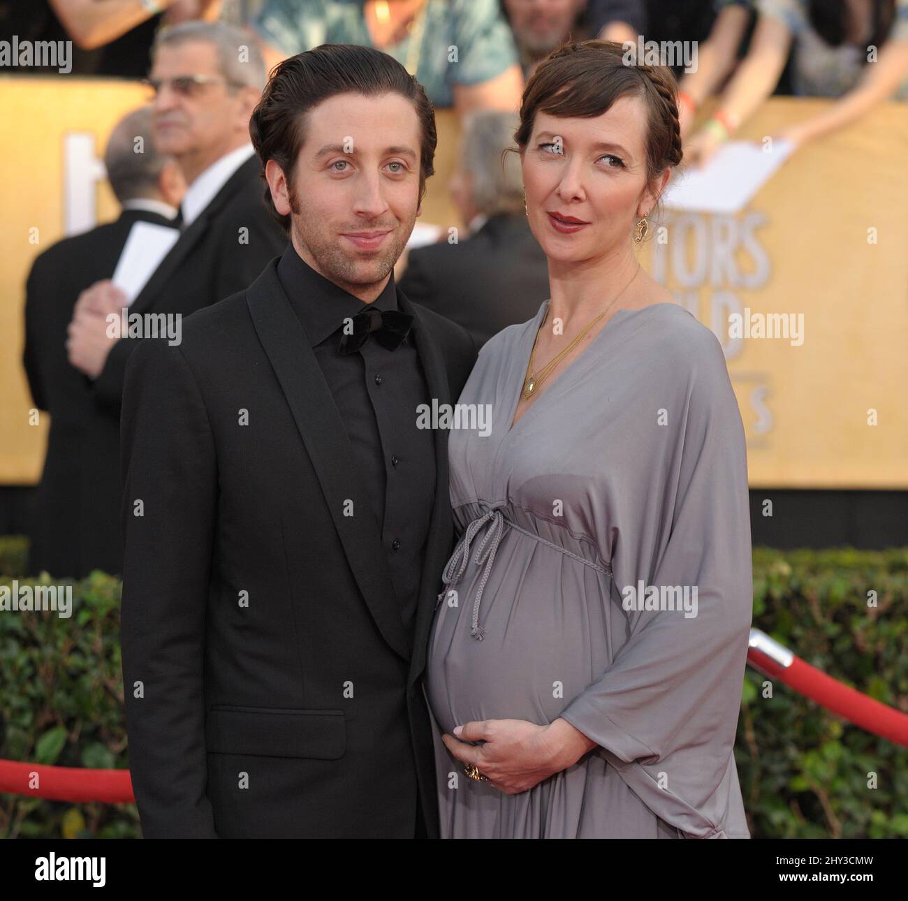 Simon Helberg et Jocelyn Towne assistent aux prix annuels 20th de la SAG au Shrine Auditorium de Los Angeles, Californie, du 18th au 24 janvier. Banque D'Images