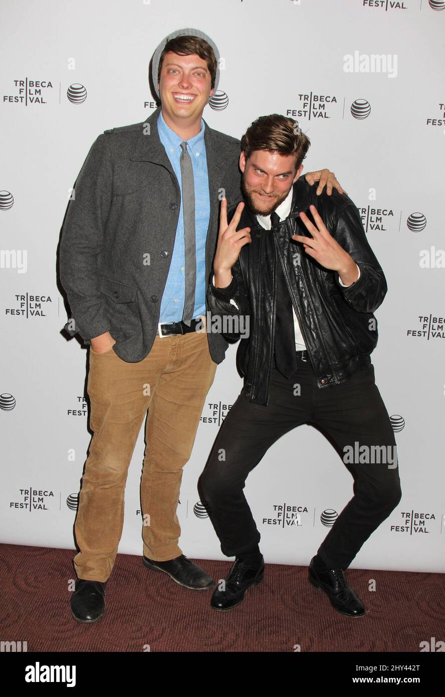 Peter Gilroy et Jake lady assistent à la première « Zombeavers » qui a eu lieu lors du Tribeca film Festival 2014 aux cinémas Bow Tie de Chelsea à New York, aux États-Unis. Banque D'Images
