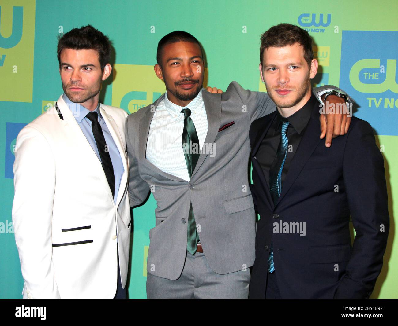 Daniel Gillies, Charles Michael Davis et Joseph Morgan assistent à la présentation initiale 2014 de CW Network, qui s'est tenue au London Hotel, New York Banque D'Images