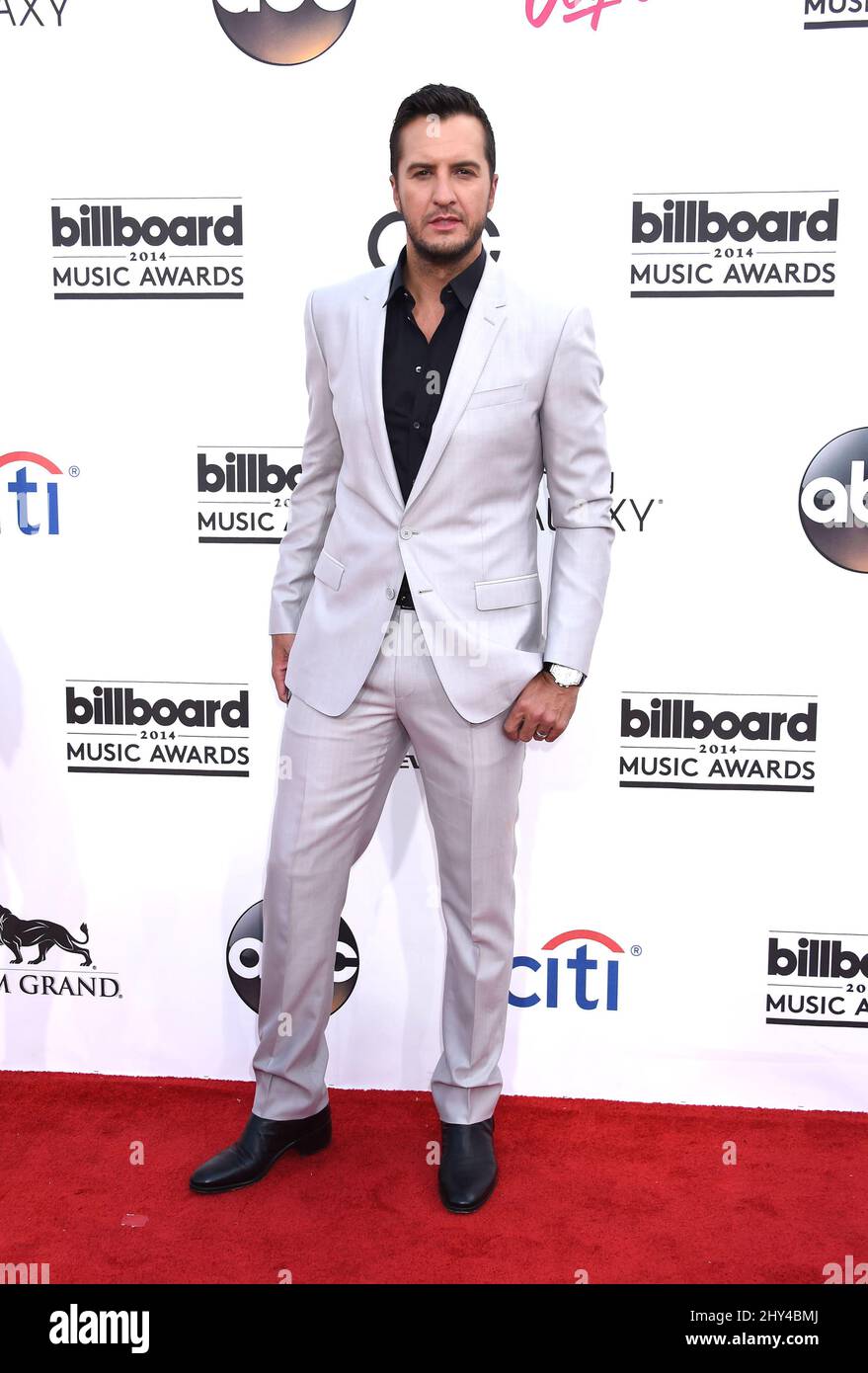 Luke Bryan arrive aux Billboard Music Awards, au MGM Grand Garden Arena, le dimanche 18 mai 2014, à Las Vegas. Banque D'Images