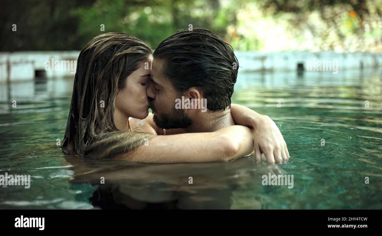 BACKPACKERS, (alias SANS DIRE Au revoir, alias HASTA que nos VOLAMOS A