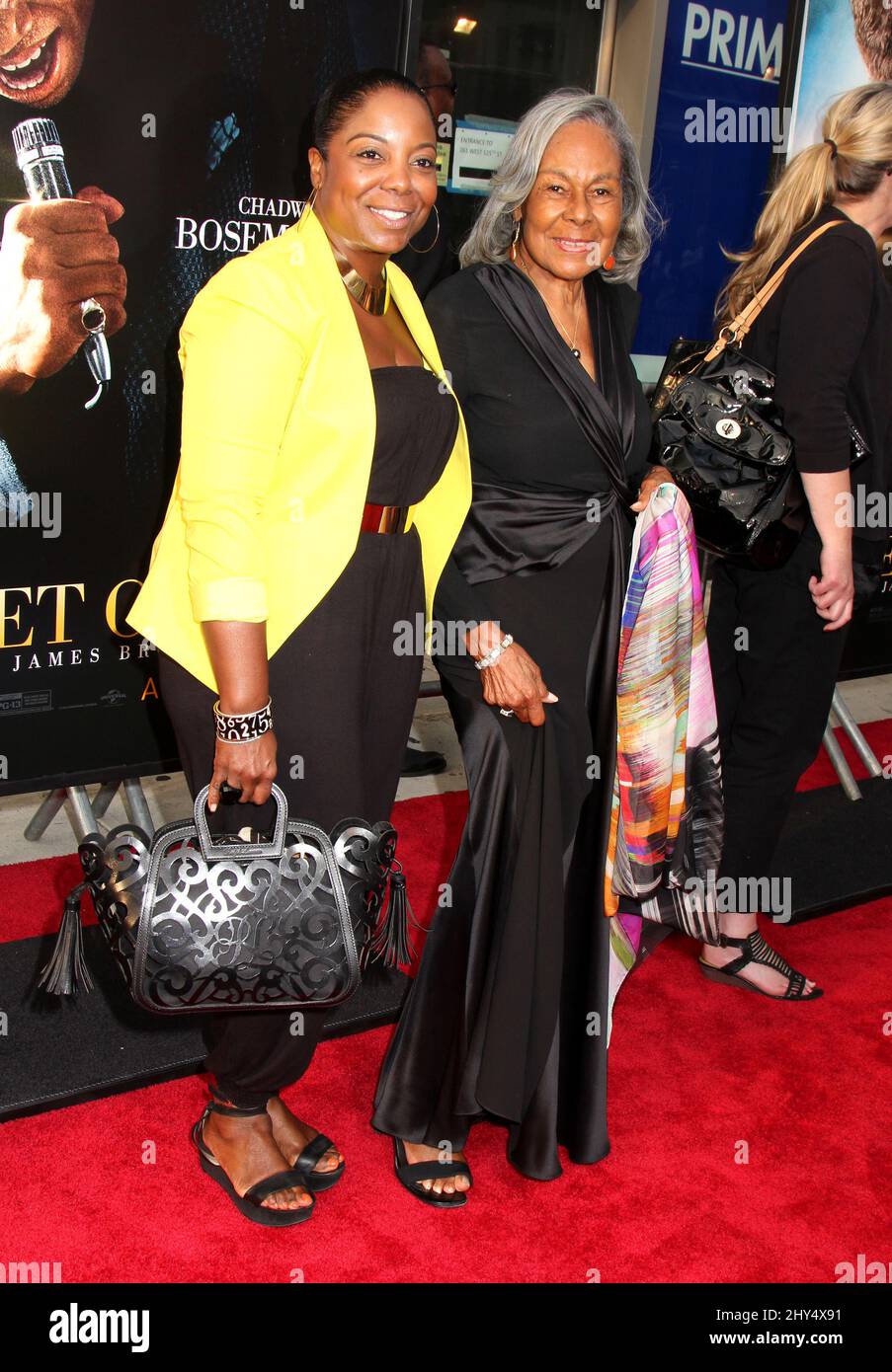 Sonya Pankey et Rachel Robinson assistant à la première « Get On Up » de New York qui s'est tenue au théâtre Apollo le 21 juillet 2014. Banque D'Images