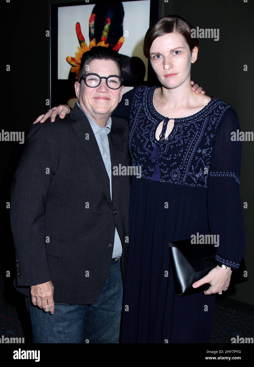 Lea DeLaria et Fiance Chelsea Fearless assistant à la première d'Addicted to Fresno à NewFest à New York City, NY, USA, le 2nd septembre 2015. Banque D'Images