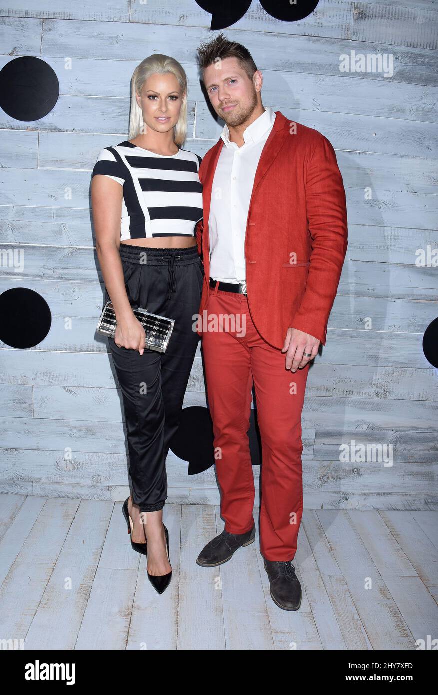 Michael 'The Miz' Mizanin et Maryse Ouellet ont assisté à un événement de présentation de Go90 qui s'est tenu au Wallis Annenberg Centre for the Performing Arts Banque D'Images