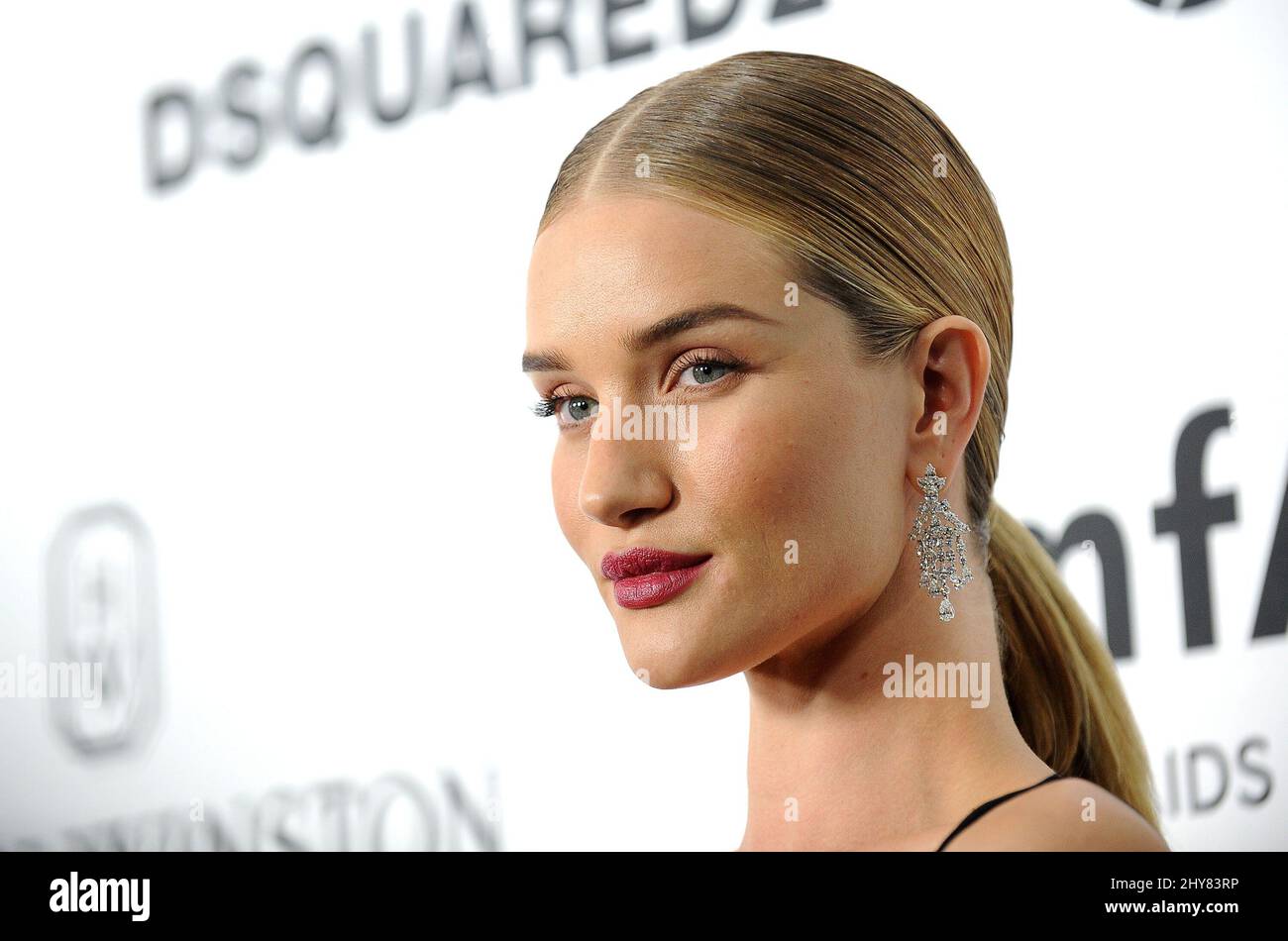 Rosie Huntington-Whiteley participant au gala de l'inspiration amfAR 2015 Banque D'Images