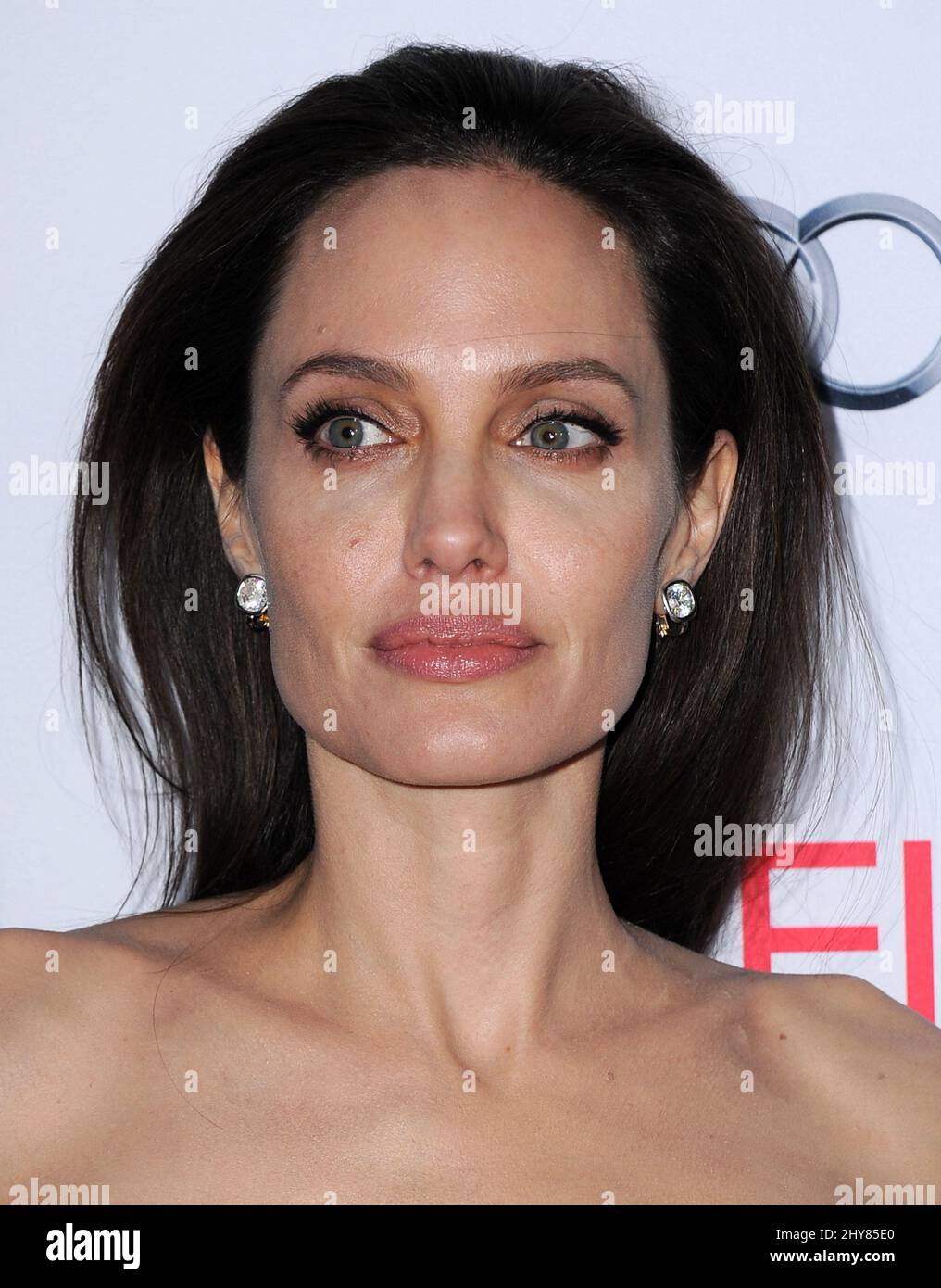 Angelina Jolie participe à la soirée d'ouverture de l'AFI FEST 2015 première Gala de 'by the Sea' qui s'est tenue au TCL Chinese 6 Theaters à Los Angeles, Etats-Unis. Banque D'Images